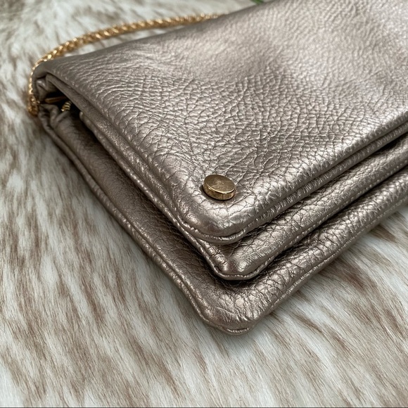 Kimchi Blue Rose Gold Metalic Crossbody Bag - Picture 11 of 13